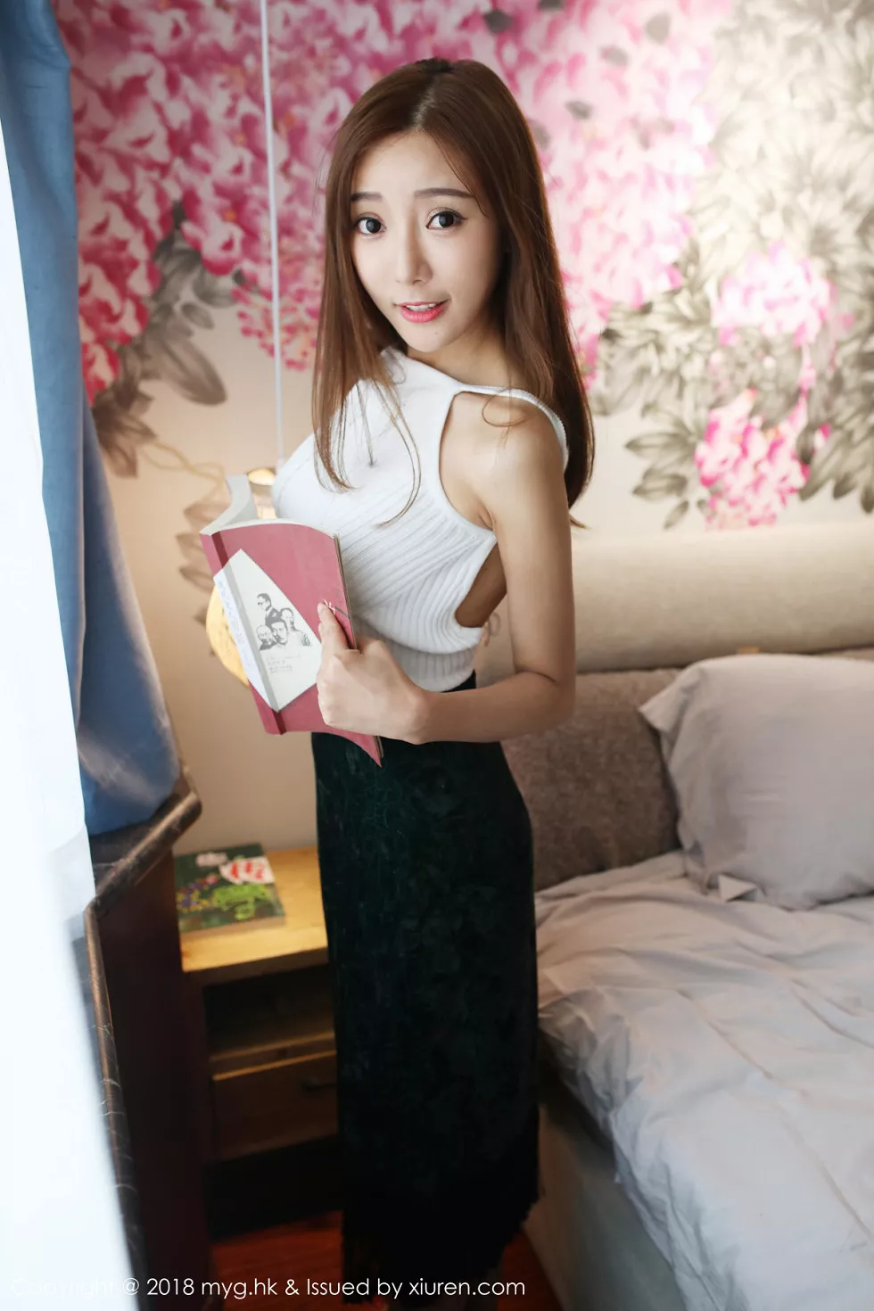 [MyGirl美媛馆]Vol.312_嫩模王馨瑶yanni阳光美少女白色吊带衣配牛仔短裤性感写真47P