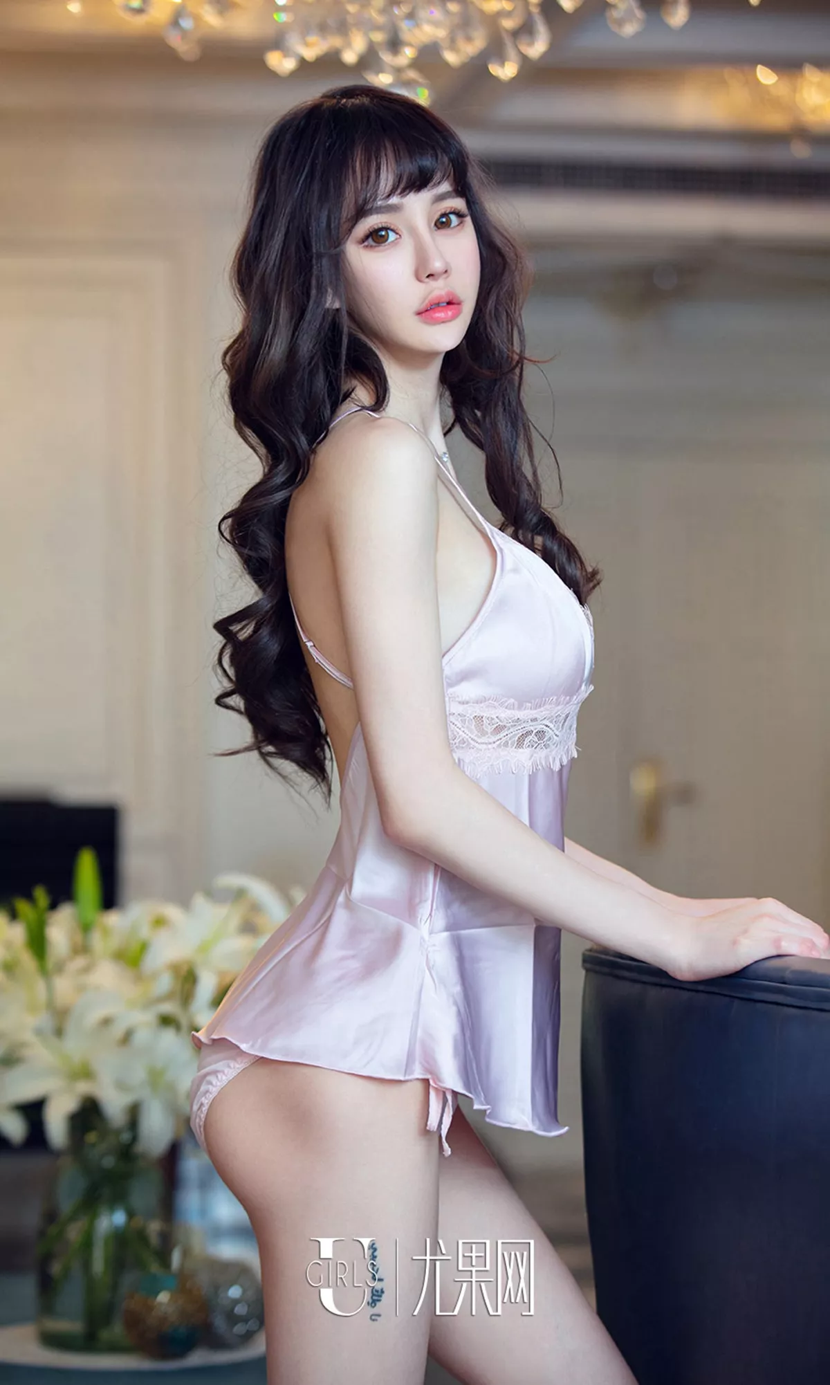 [Ugirls爱尤物]No.1259_嫩模青树居家私房内衣系列秀完美身材傲人豪乳诱惑写真35P