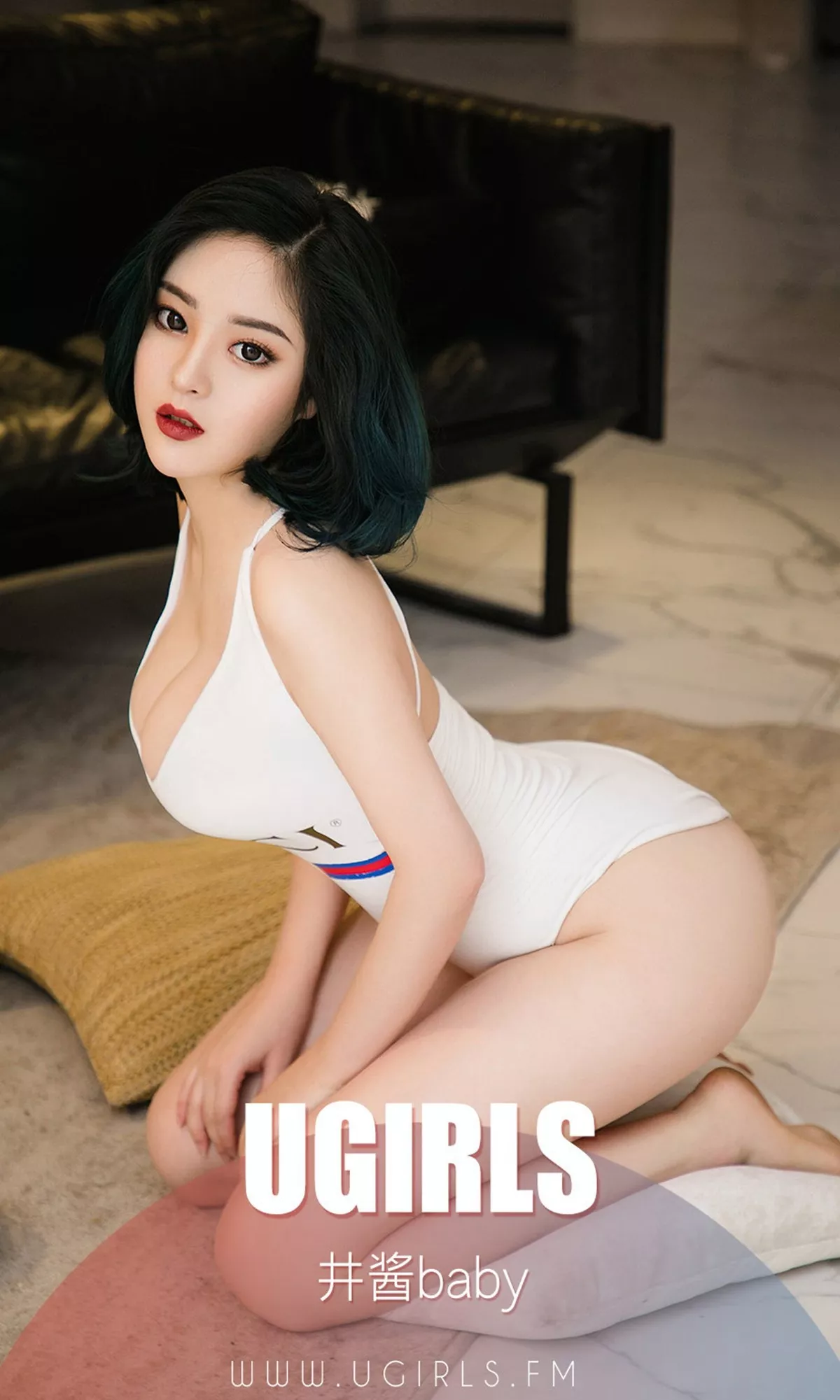 [Ugirls爱尤物]No.1395_嫩模井酱baby私房性感内衣系列秀完美身材豪乳诱惑写真35P