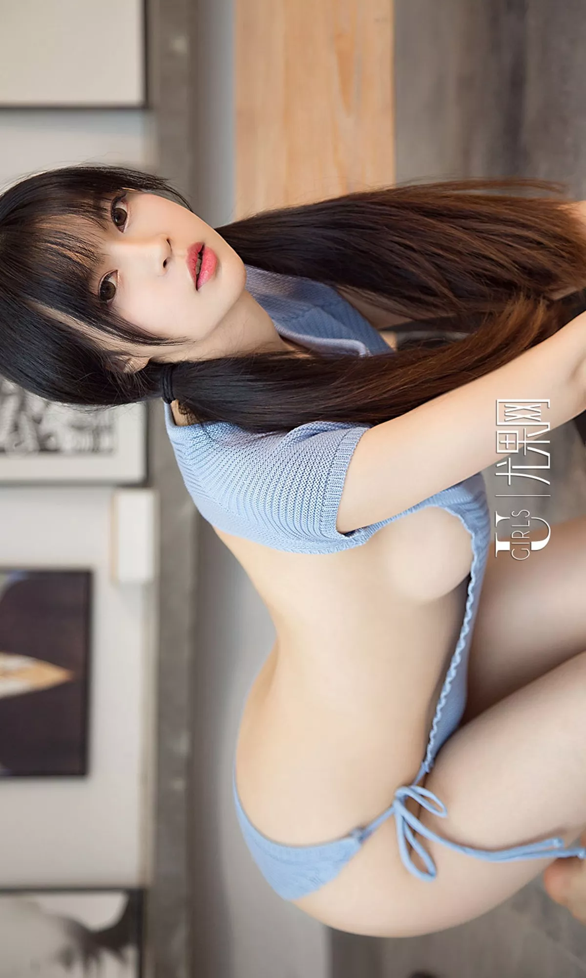 [Ugirls爱尤物]No.1396_嫩模桃香子私房开背毛衣+黑色情趣内衣秀美乳翘臀诱惑写真35P