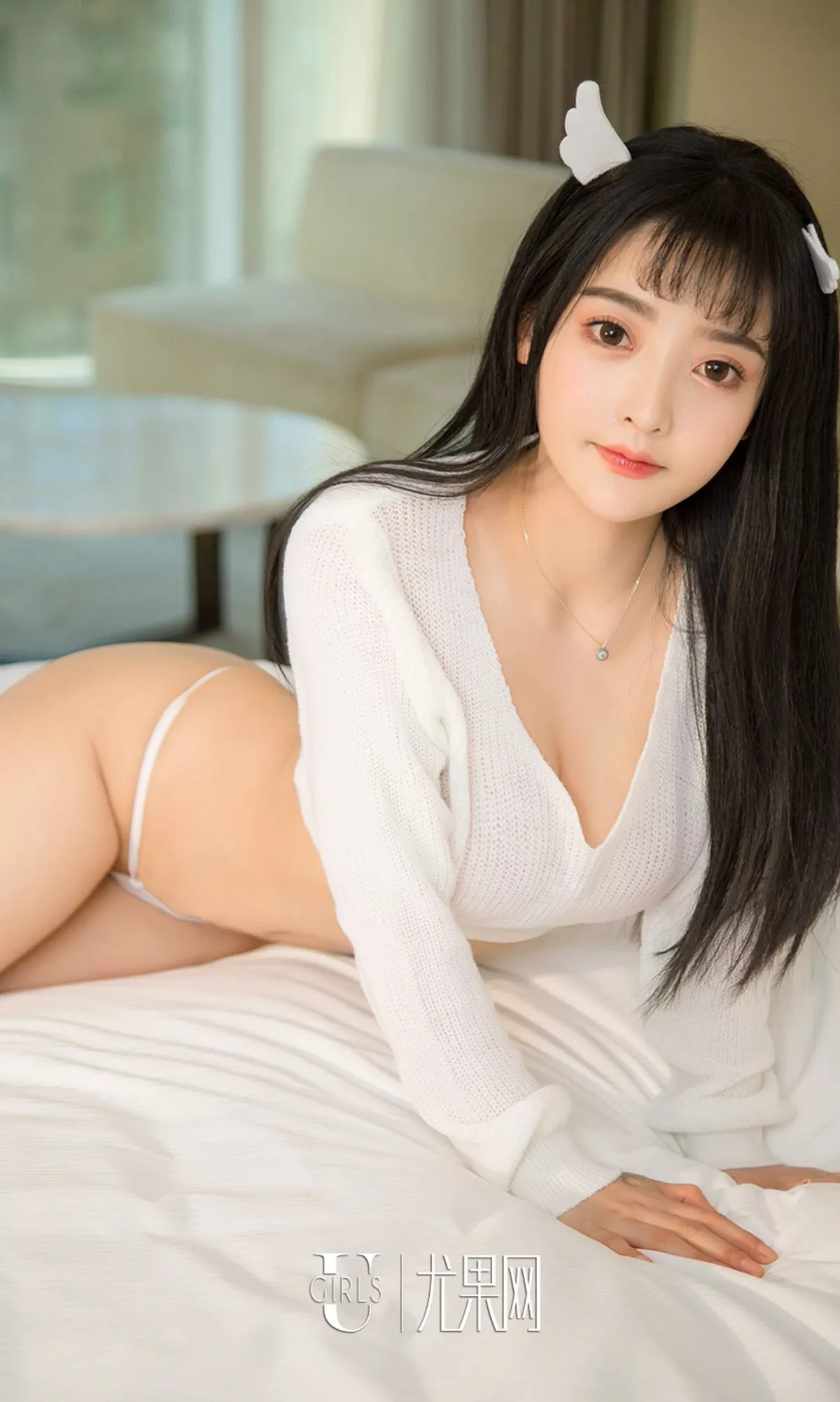 [Ugirls爱尤物]No.1408_嫩模小娜比私房黑色吊带连体内衣秀完美身材诱惑写真35P