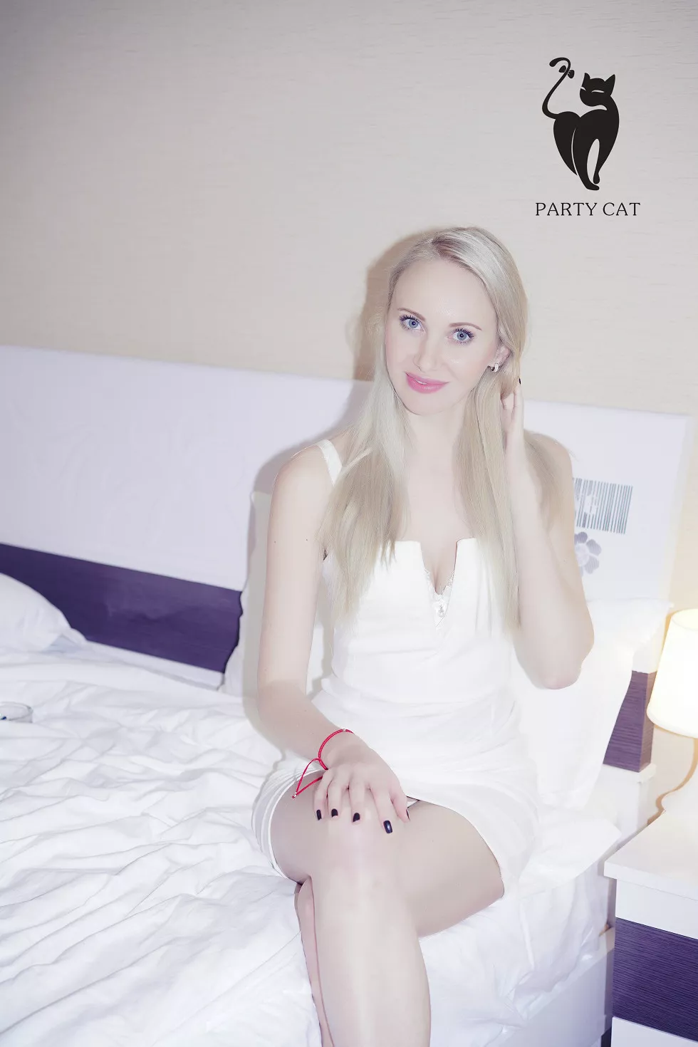 [PartyCat轰趴猫]No.021_欧美嫩模私房性感内衣配吊带丝袜系列完美诱惑写真40P