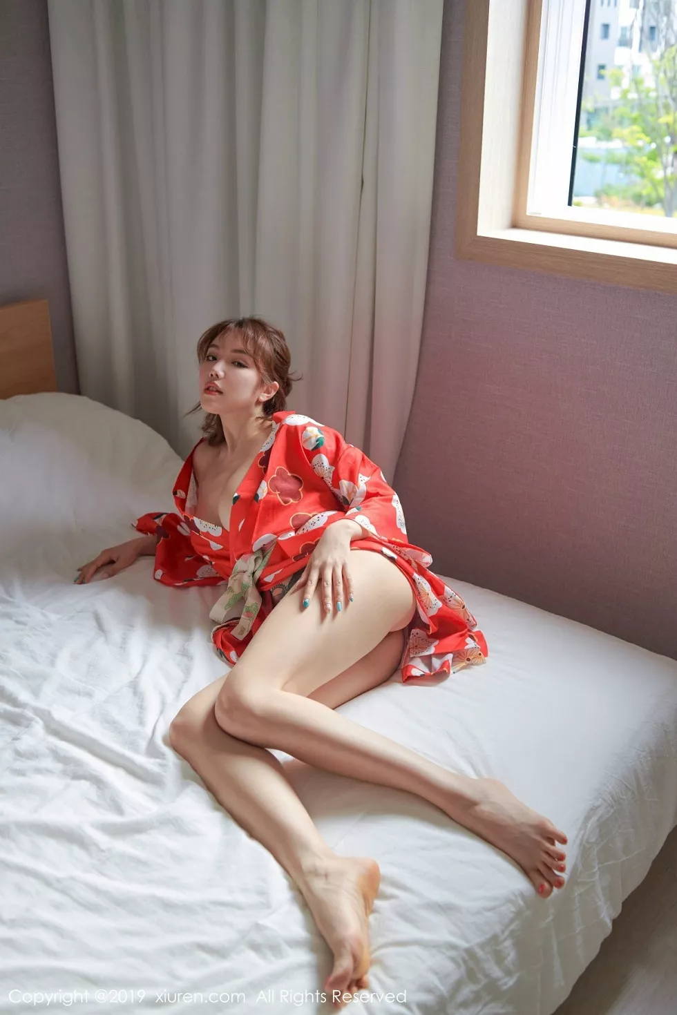 XiuRen第1549期_女神黄乐然韩国旅拍私房日式和服半露豪乳惹火诱惑写真56P
