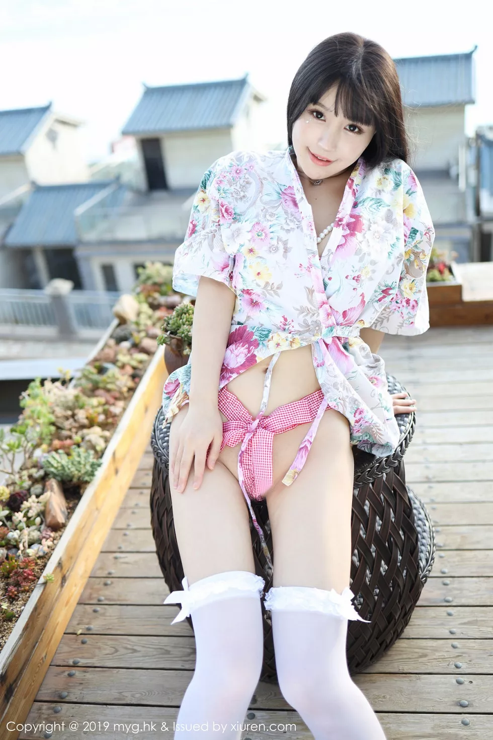 [MyGirl美媛馆]Vol.373_女神Flower朱可儿大理旅拍户外情趣内衣配白丝袜诱惑写真62P