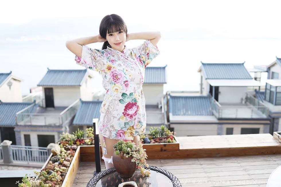 [MyGirl美媛馆]Vol.373_女神Flower朱可儿大理旅拍户外情趣内衣配白丝袜诱惑写真62P