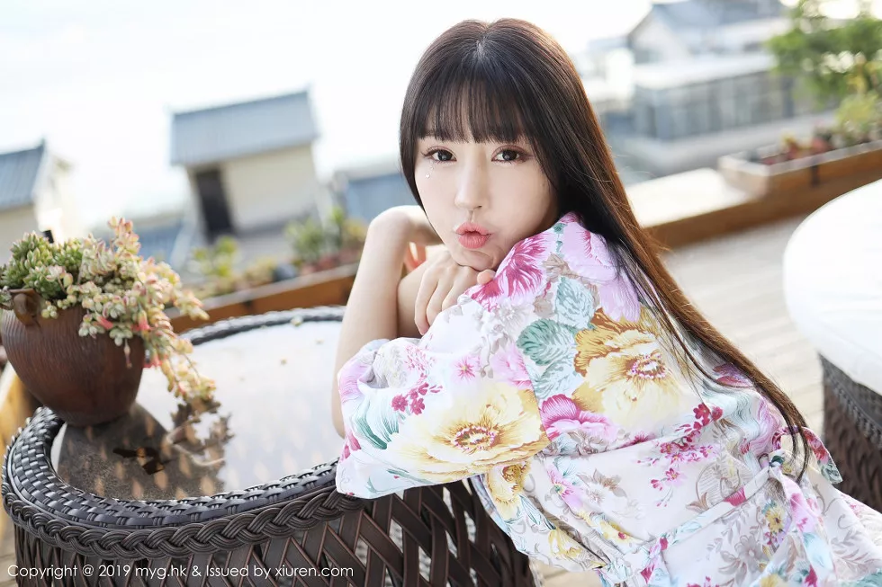 [MyGirl美媛馆]Vol.373_女神Flower朱可儿大理旅拍户外情趣内衣配白丝袜诱惑写真62P