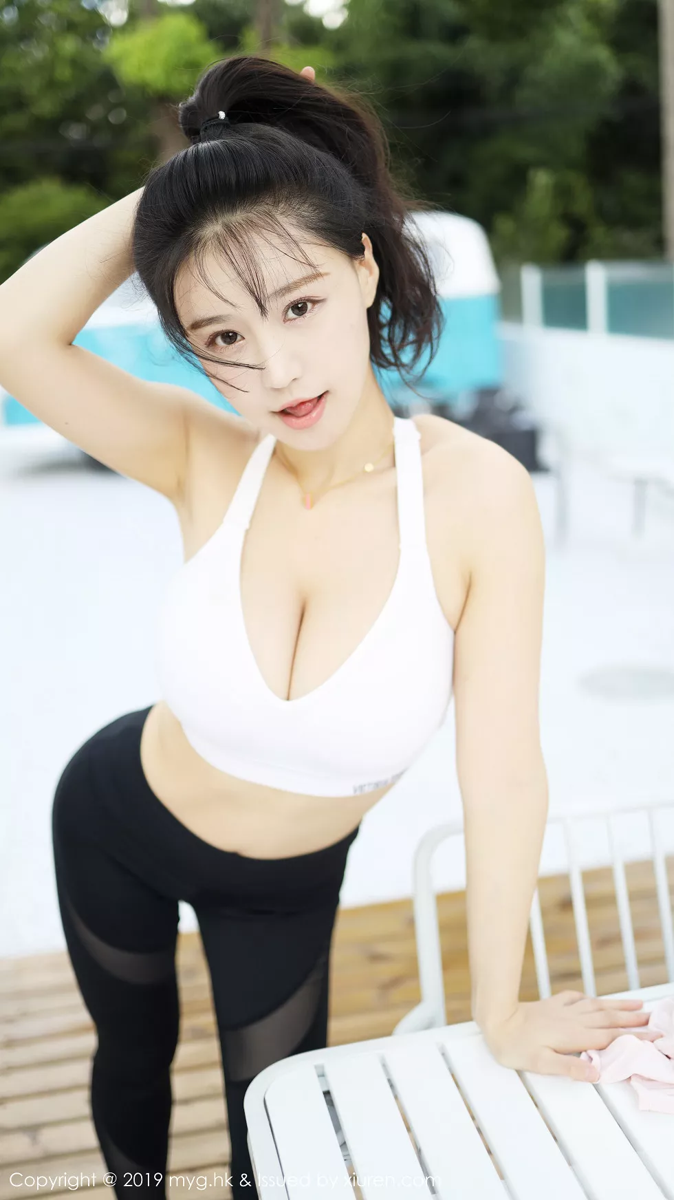 [MyGirl美媛馆]Vol.387_女神Flower朱可儿户外运动装半脱秀蕾丝内裤惹火诱惑写真75P