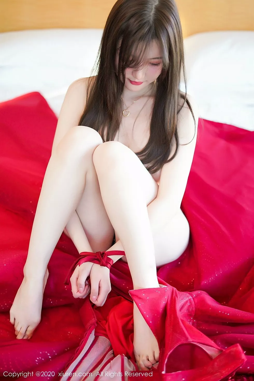 XiuRen第2058期_女神糯美子Mini私房新娘主题情趣内衣露丰乳肥臀极致诱惑写真116P