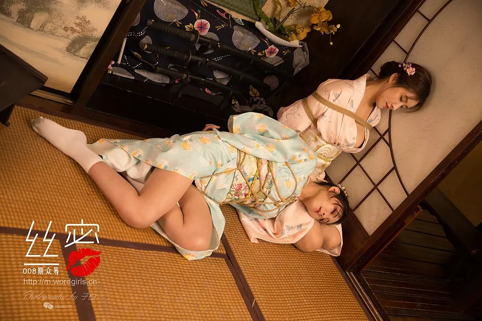 [Toutiao头条女神]No.S011_嫩模JennyR和风花与蛇主题性感姐妹花私房捆绑诱惑写真86P