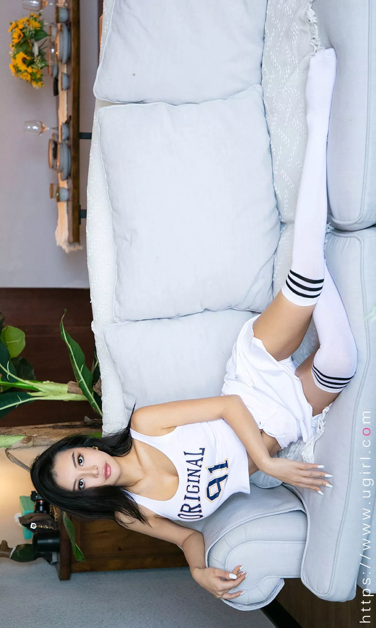 [Ugirls爱尤物]No.1848_嫩模Jenny啦啦队少女主题白色运动装秀完美身材诱惑写真35P