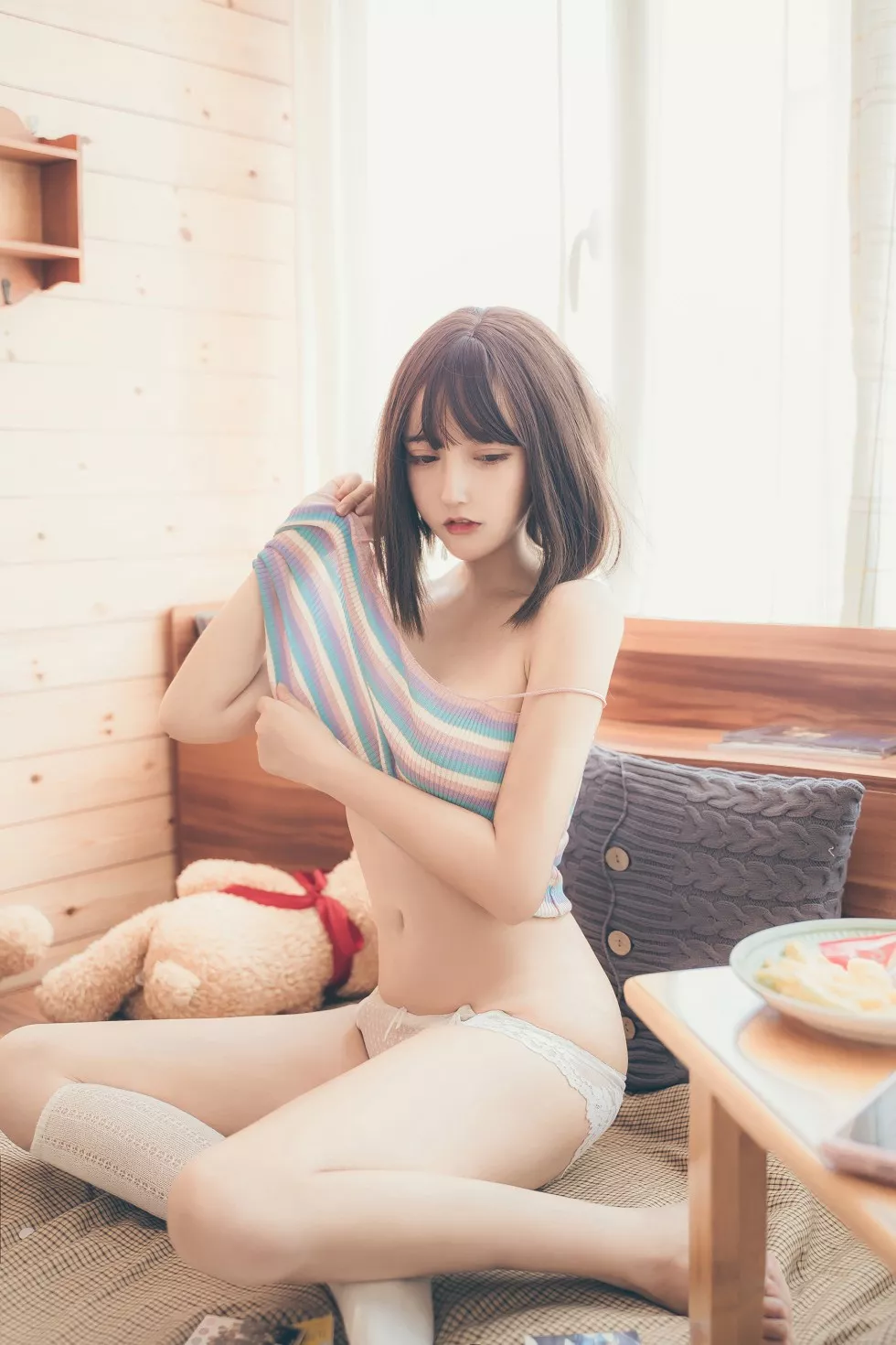 超人气Cosplay写真美女过期米线线喵复古闲暇时光主题私房诱惑写真36P