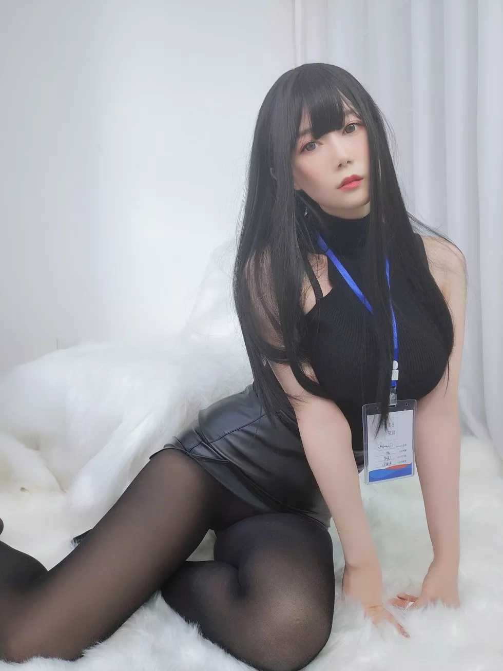 网红美女白银职场新人套主题私房开档黑丝裤袜秀翘臀撩人诱惑写真118P
