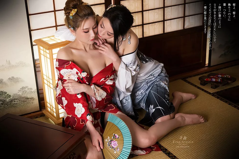 [Toutiao头条女神]No.826_嫩模玄子性感姐妹花红色+白色和服低胸露豪乳诱惑写真23P