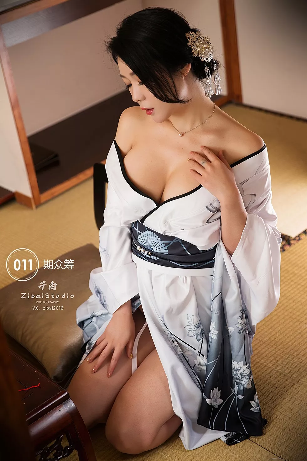 [Toutiao头条女神]No.826_嫩模玄子性感姐妹花红色+白色和服低胸露豪乳诱惑写真23P