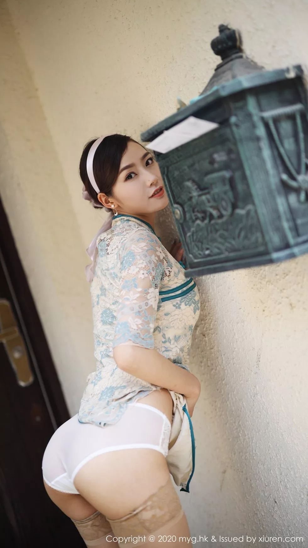 [MyGirl美媛馆]Vol.446_模特方子萱私房古韵旗袍配现代丝袜秀高挑身材诱惑写真105P