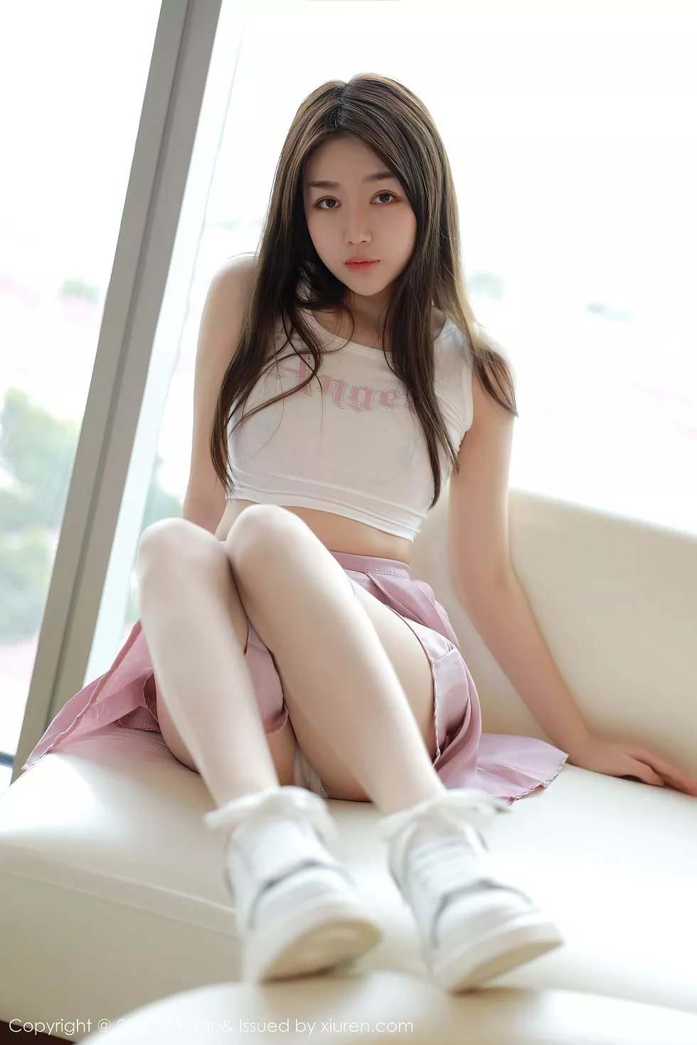 [MFStar模范学院]Vol.384_嫩模梦梵私房吊带内衣配粉色短裙秀完美身材诱惑写真43P