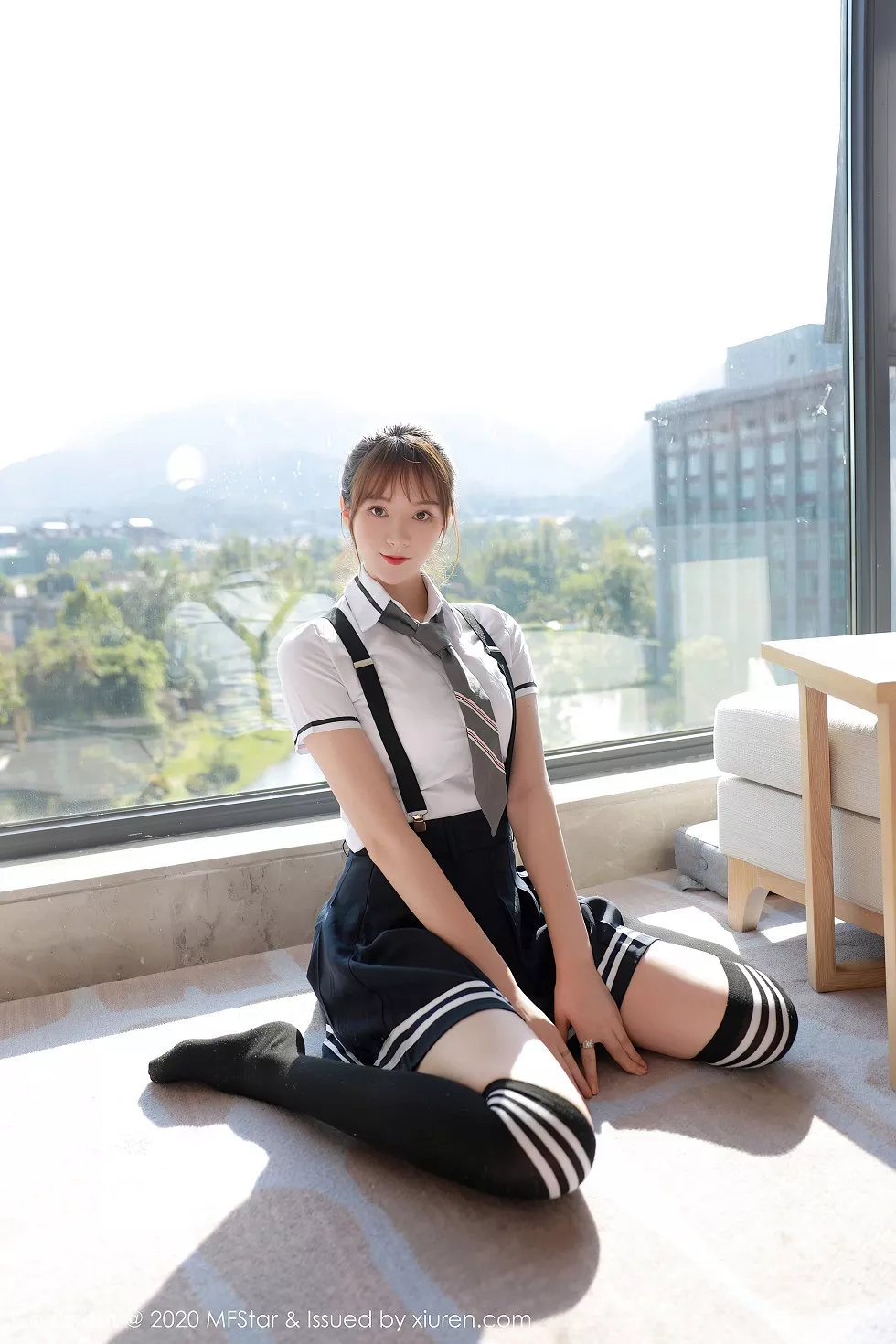 [MFStar模范学院]Vol.390_嫩模yoo优优四川旅拍学院风校服主题半脱露性感内衣写真67P