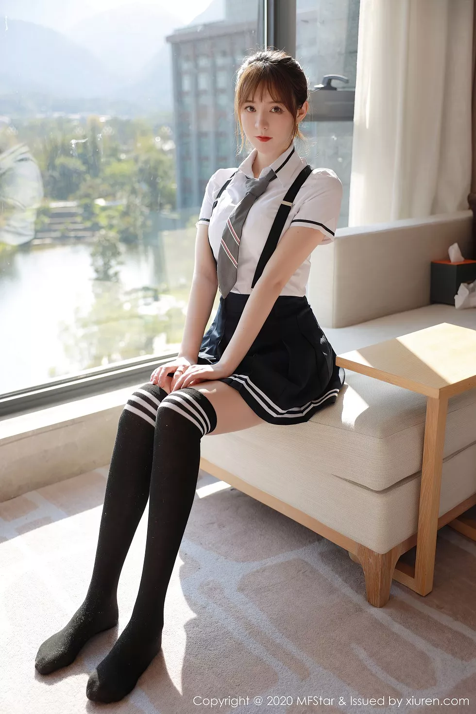 [MFStar模范学院]Vol.390_嫩模yoo优优四川旅拍学院风校服主题半脱露性感内衣写真67P