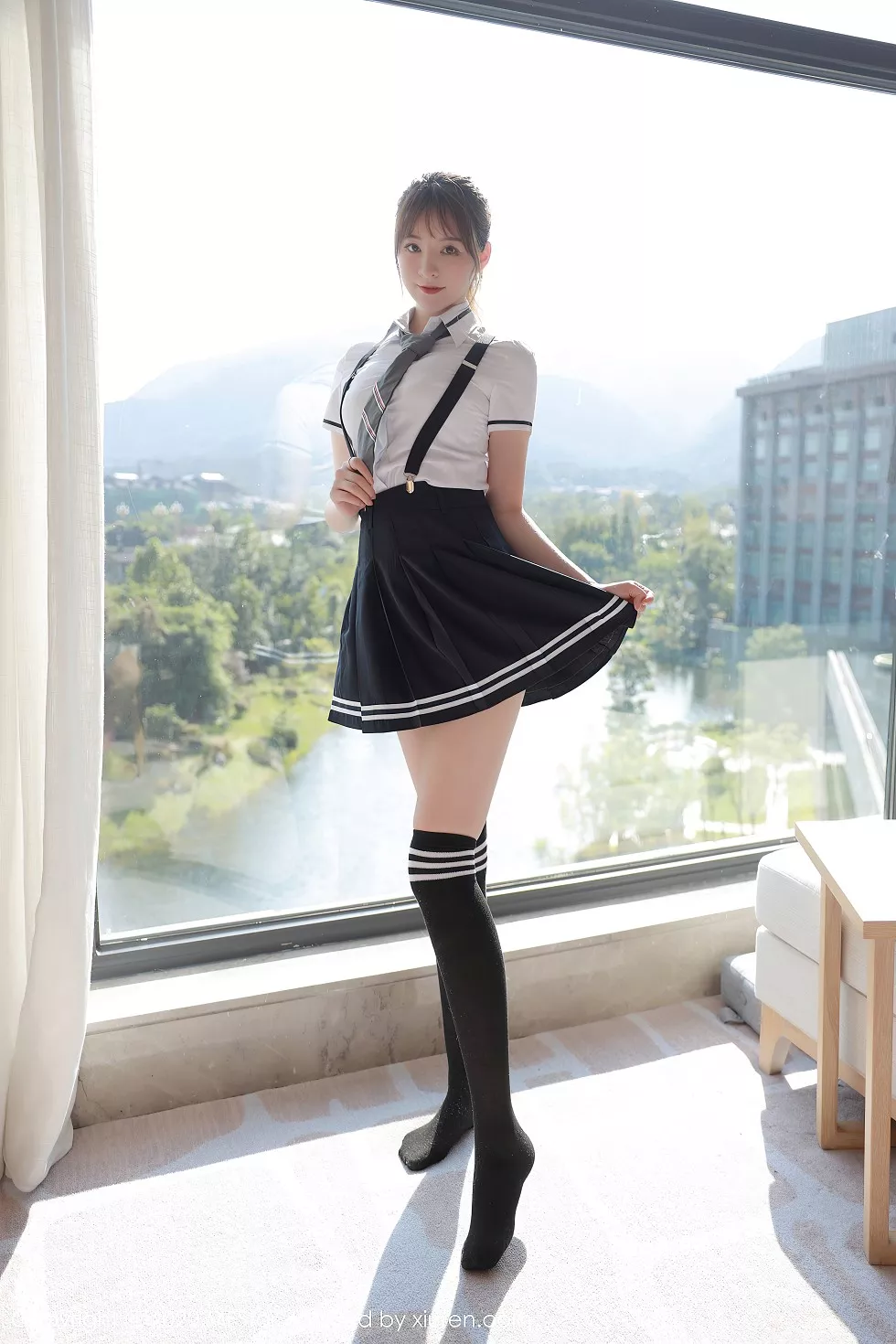 [MFStar模范学院]Vol.390_嫩模yoo优优四川旅拍学院风校服主题半脱露性感内衣写真67P