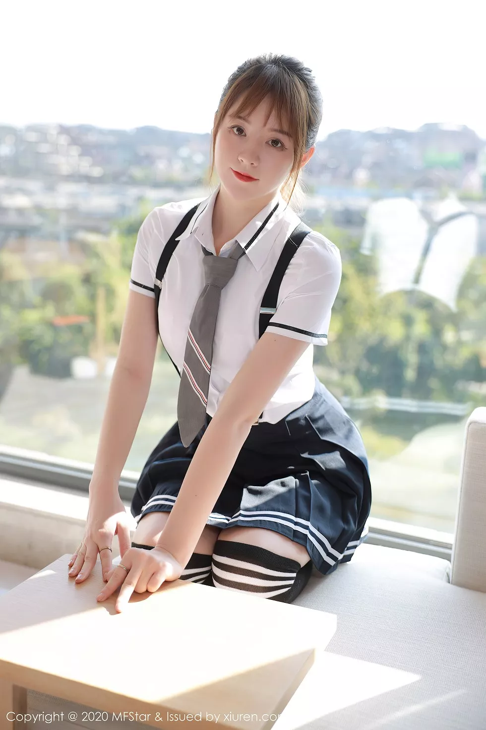[MFStar模范学院]Vol.390_嫩模yoo优优四川旅拍学院风校服主题半脱露性感内衣写真67P