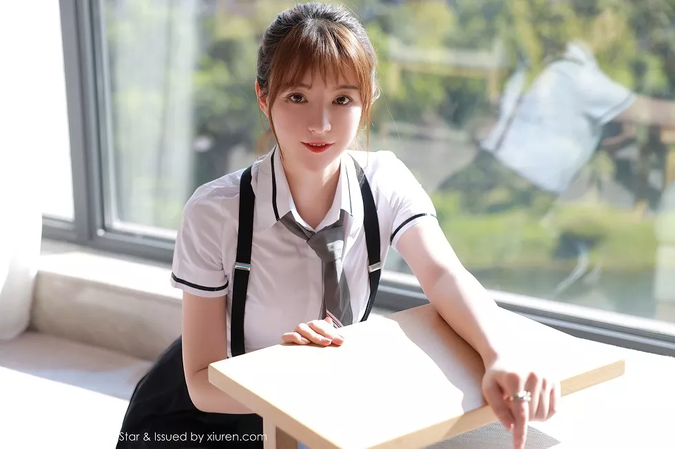 [MFStar模范学院]Vol.390_嫩模yoo优优四川旅拍学院风校服主题半脱露性感内衣写真67P