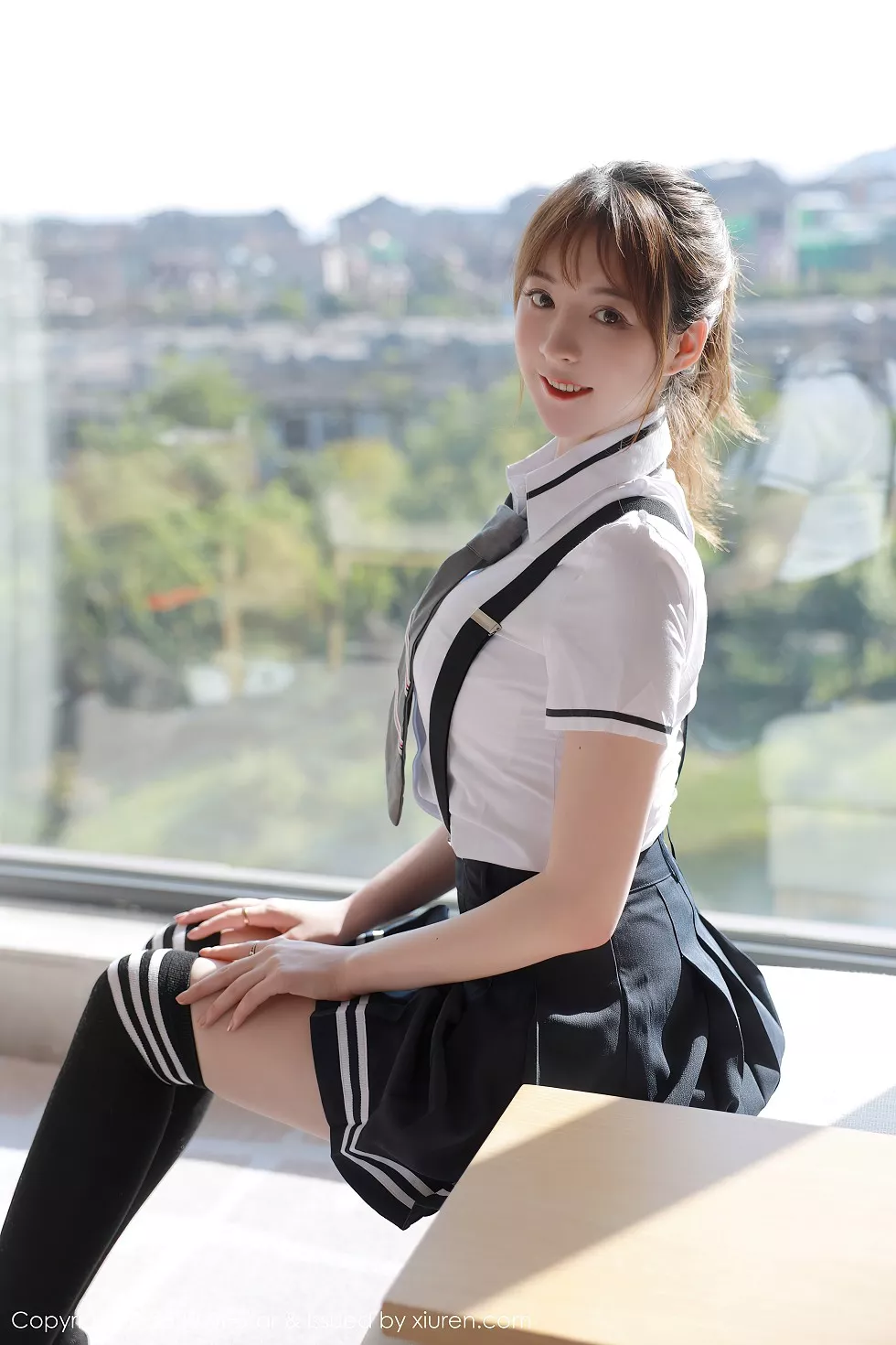 [MFStar模范学院]Vol.390_嫩模yoo优优四川旅拍学院风校服主题半脱露性感内衣写真67P