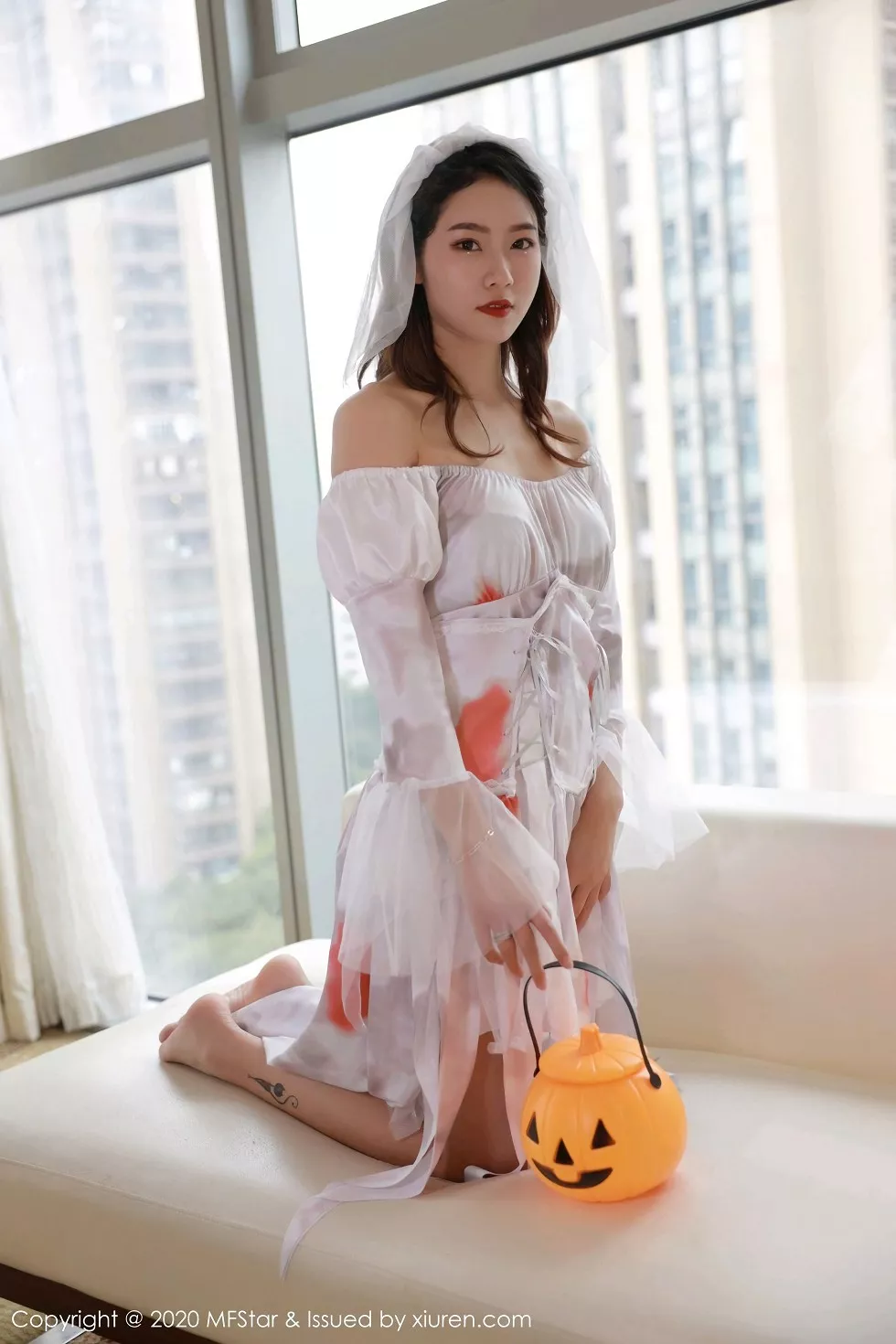 [MFStar模范学院]Vol.408_嫩模方子萱万圣节鬼新娘主题撩裙露蕾丝内裤诱惑写真61P
