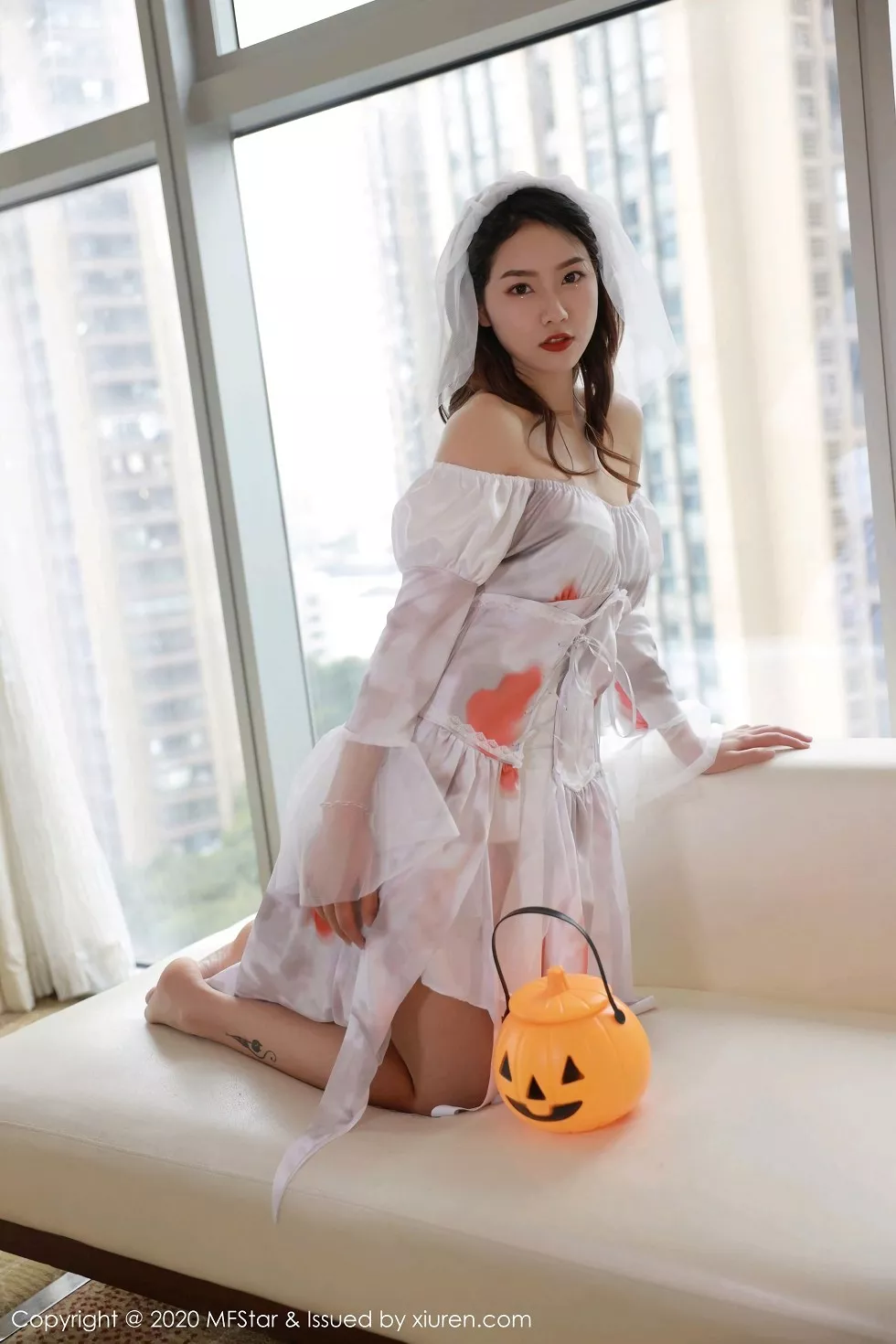 [MFStar模范学院]Vol.408_嫩模方子萱万圣节鬼新娘主题撩裙露蕾丝内裤诱惑写真61P
