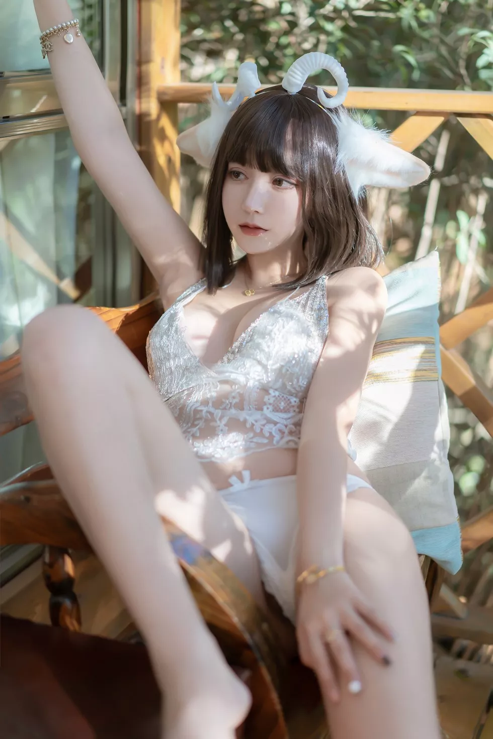 斗鱼主播过期米线线喵小羊装扮性感内衣秀完美身材露豪乳惹火诱惑写真66P