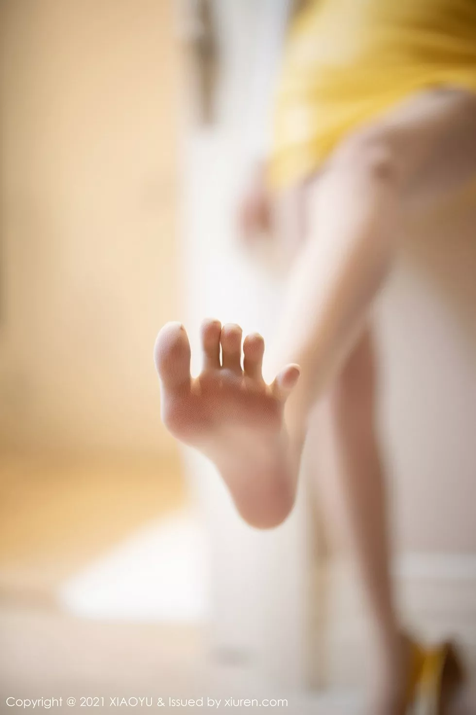 [XiaoYu画语界]Vol.464_女神杨晨晨sugar成都旅拍私房超薄开档肉丝裤袜秀翘臀诱惑写真86P