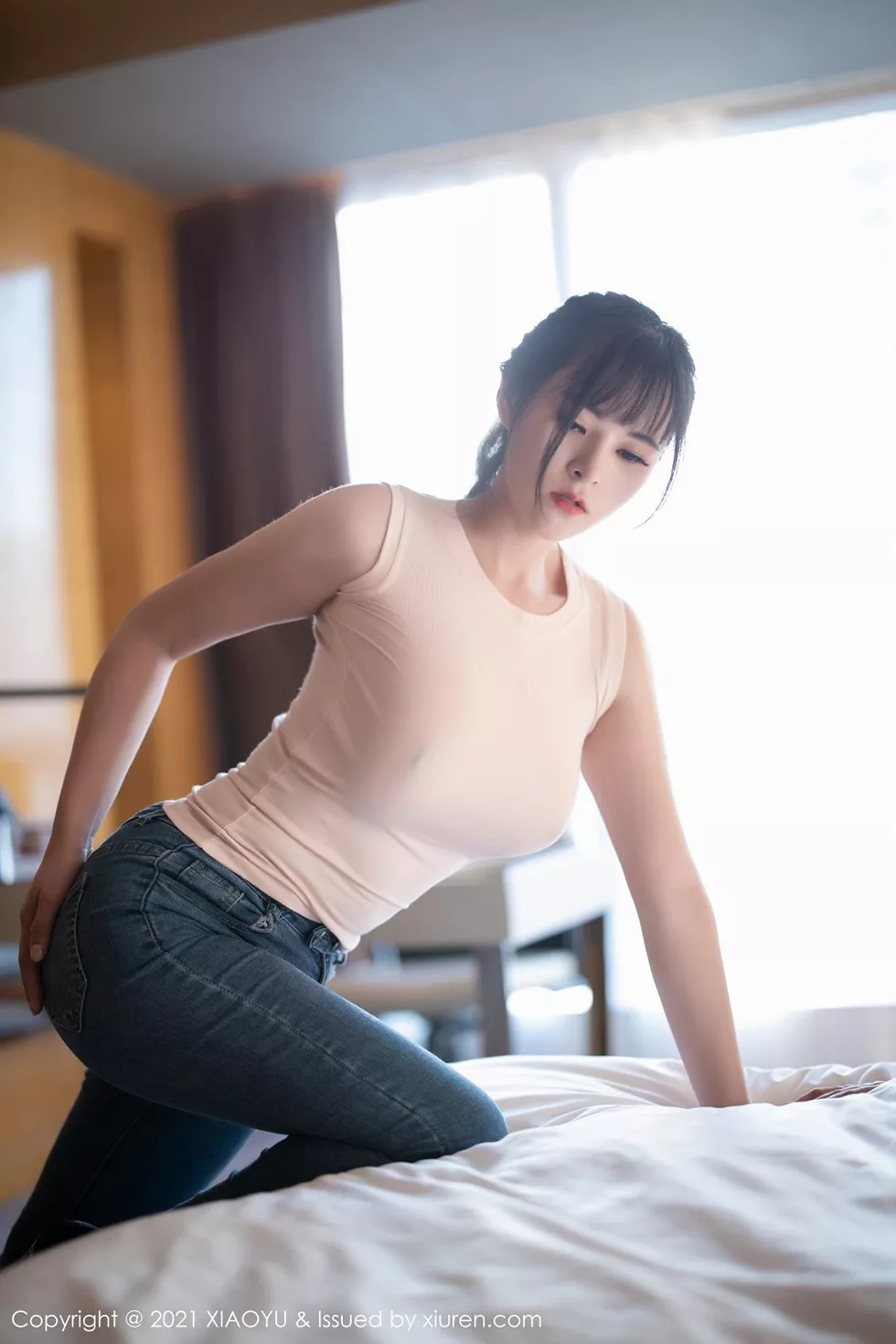 [XiaoYu画语界]Vol.468_嫩模奈沐子私房薄透上衣真空无内激凸朦胧肉丝秀翘臀诱惑写真70P
