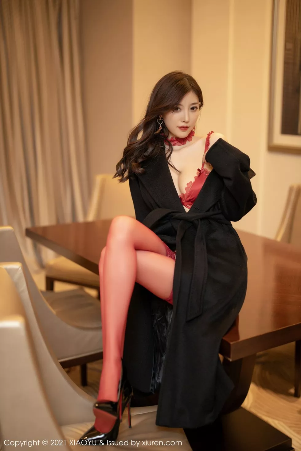 [XiaoYu画语界]Vol.469_女神杨晨晨sugar成都旅拍红色情趣内衣配红色吊袜火辣诱惑写真63P