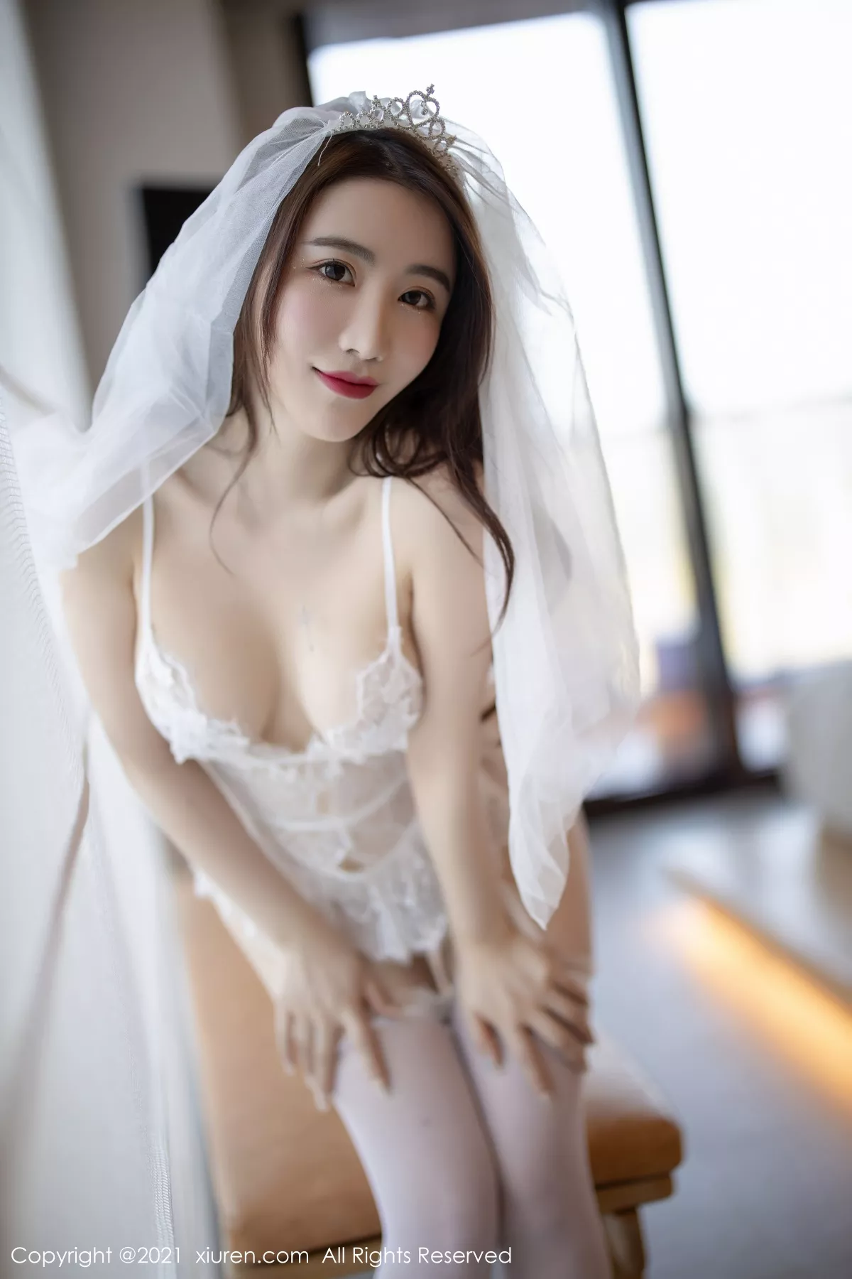 XiuRen第3166期_女神绯月樱-Cherry三亚旅拍轻薄婚纱配吊带蕾丝袜极致诱惑写真76P