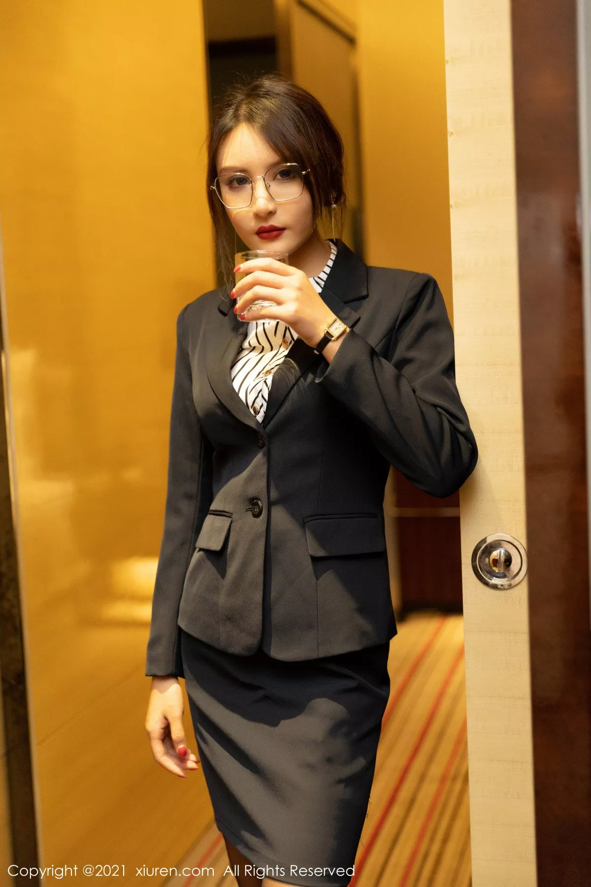 XiuRen第3269期_女神Emily顾奈奈＆周于希Sandy演绎师生剧情性感JK制服诱惑写真88P