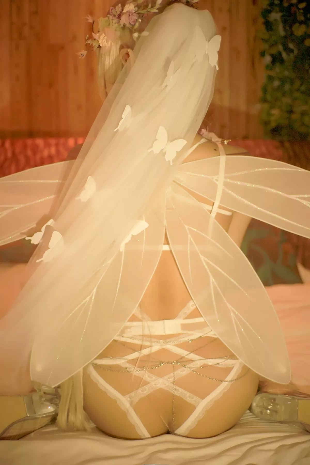网红美女晓美妈森之妖精主题私房白色蕾丝内衣配吊带蕾丝网袜极致魅惑写真54P