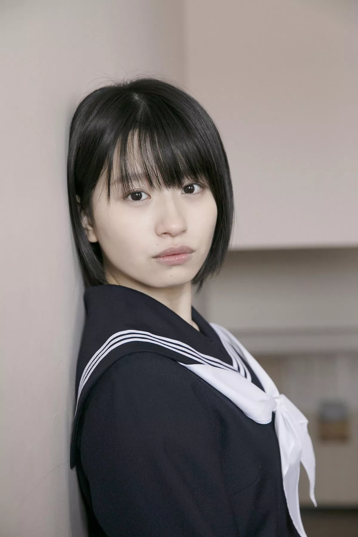 日本清纯美少女浅仓树树教室学生制服+沙滩边性感比基尼秀完美身材写真101P