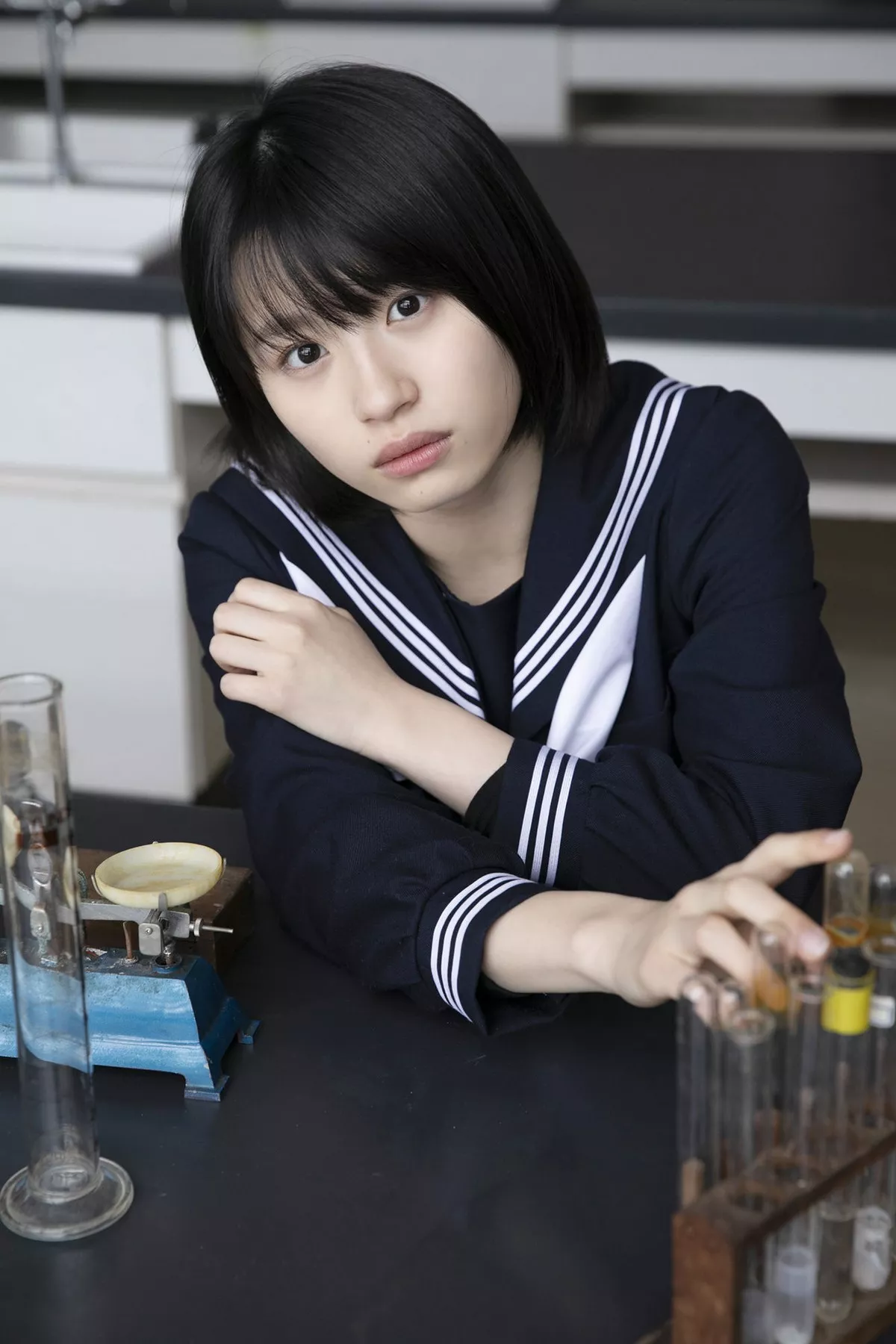 日本清纯美少女浅仓树树教室学生制服+沙滩边性感比基尼秀完美身材写真101P