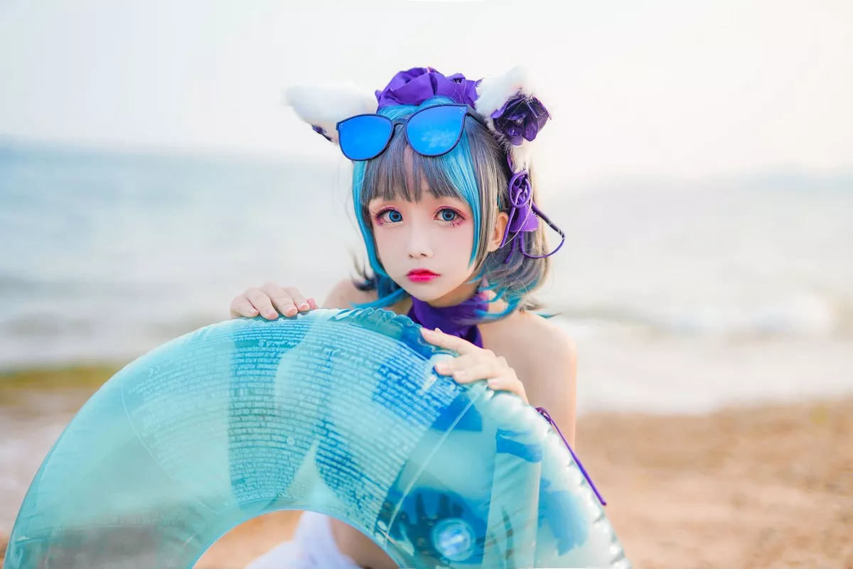 Cosplay日奈娇柴郡猫泳装主题沙滩性感比基尼秀完美身材白嫩美腿迷人写真41P