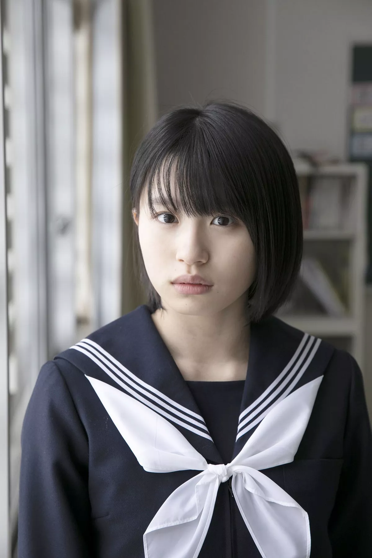 日本清纯美少女浅仓树树教室学生制服+沙滩边性感比基尼秀完美身材写真101P