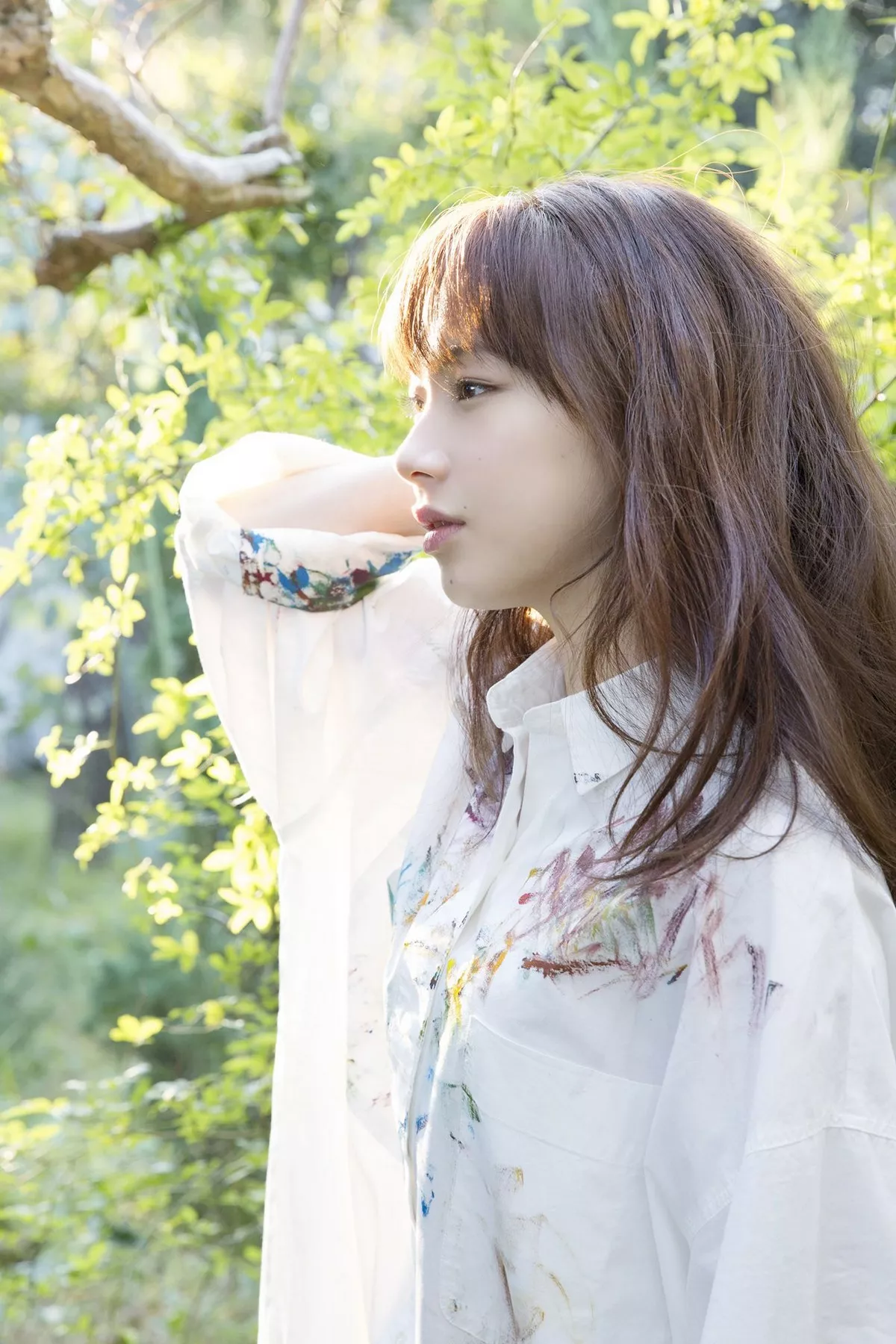 日本美少女石田亚佑美户外性感白衬衣+海边比基尼系列秀完美身材迷人写真104P