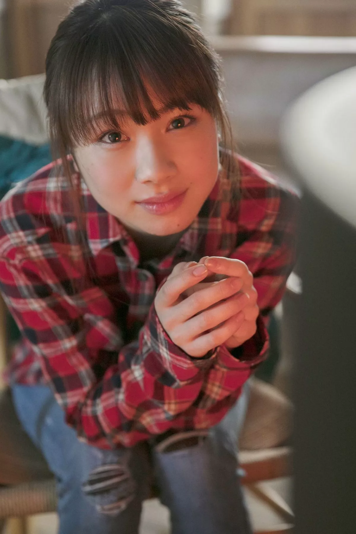 日本美少女石田亚佑美户外性感白衬衣+海边比基尼系列秀完美身材迷人写真104P