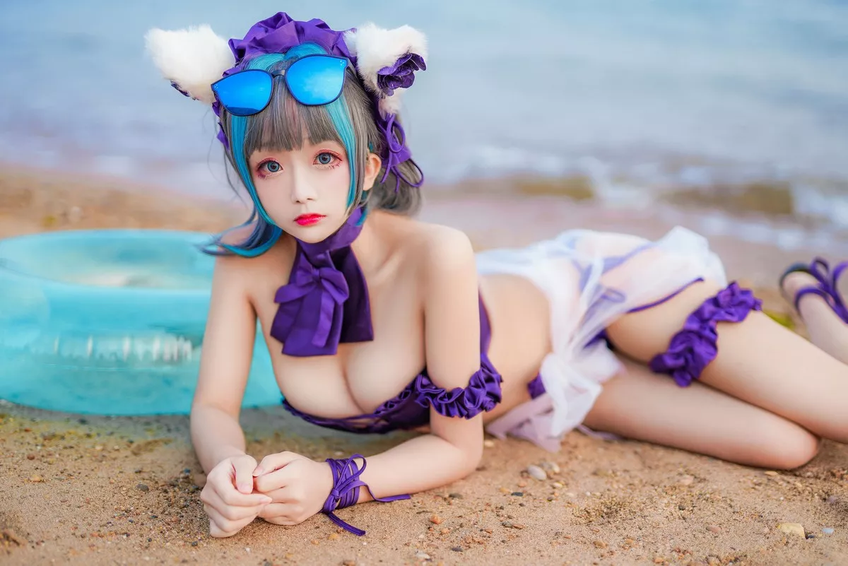 Cosplay日奈娇柴郡猫泳装主题沙滩性感比基尼秀完美身材白嫩美腿迷人写真41P