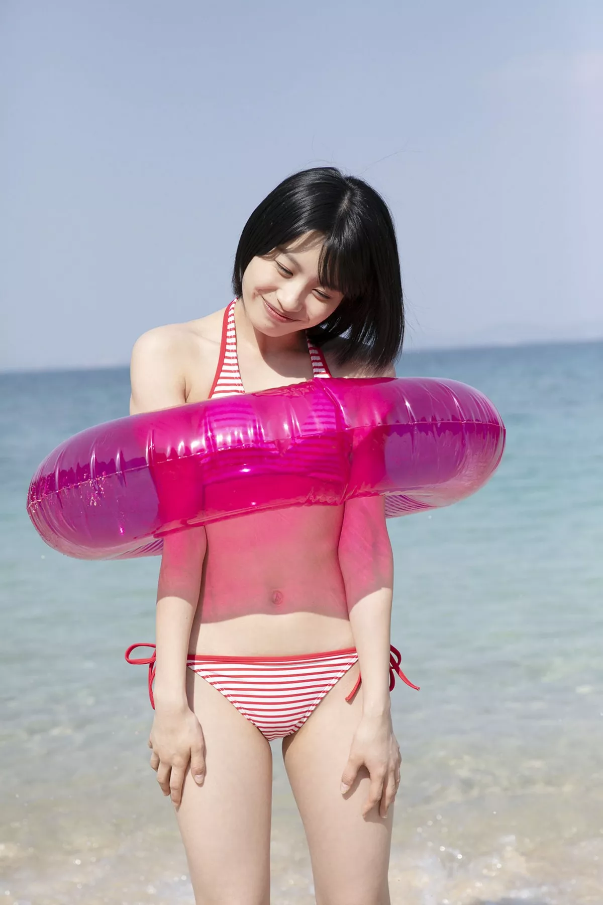 日本清纯美少女浅仓树树教室学生制服+沙滩边性感比基尼秀完美身材写真101P