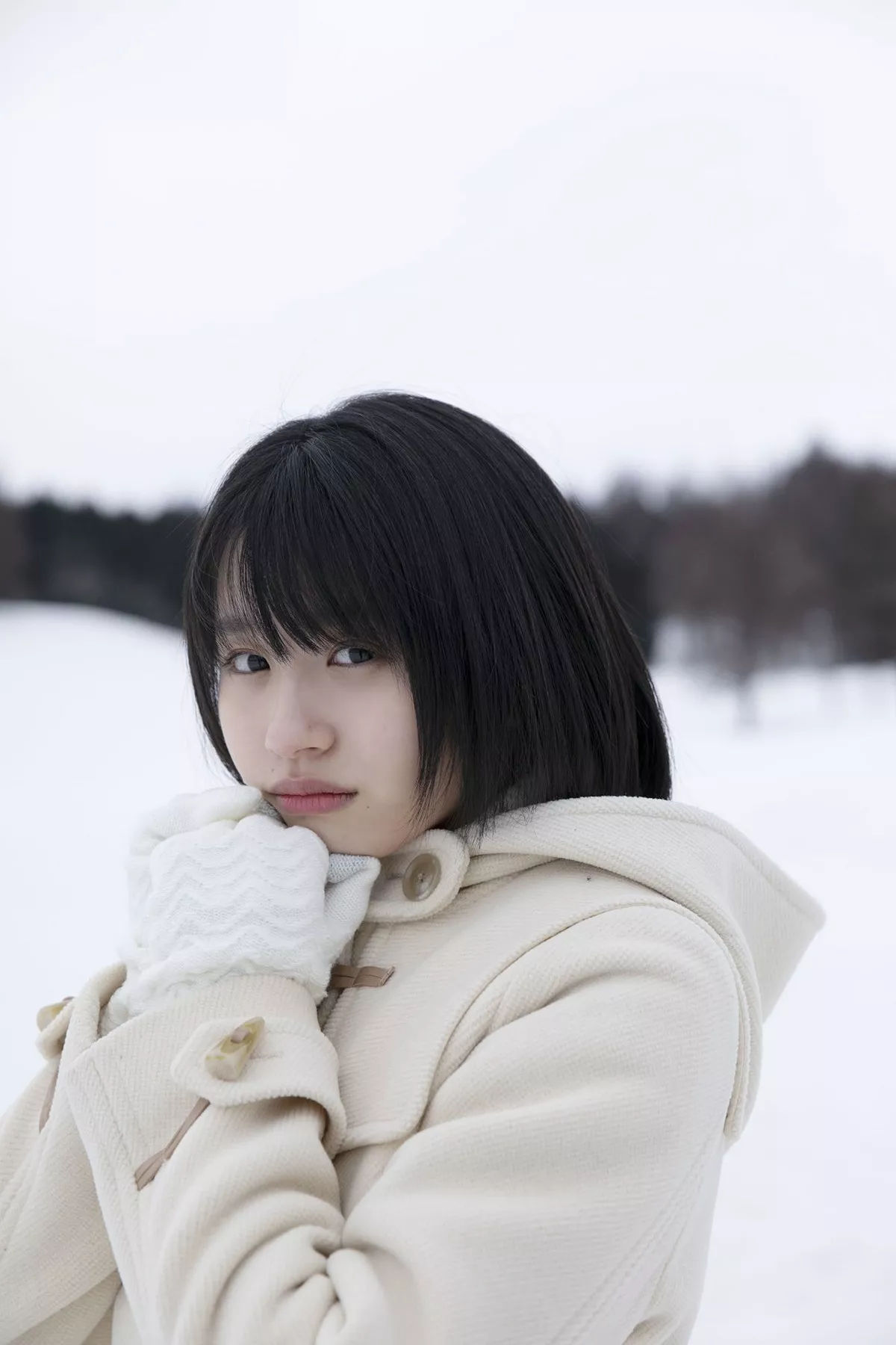 日本清纯美少女浅仓树树教室学生制服+沙滩边性感比基尼秀完美身材写真101P