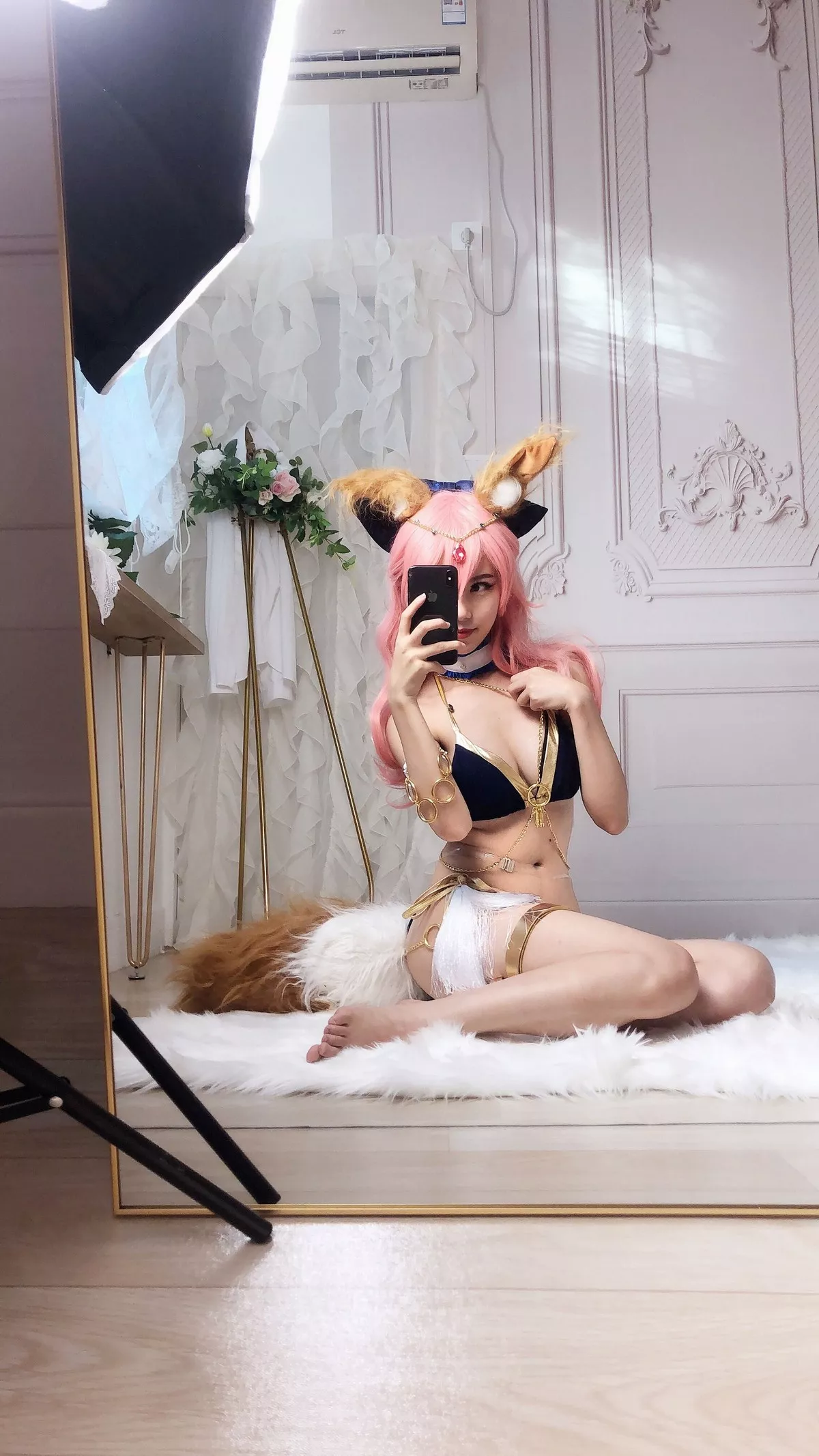 网络美女抖娘-利世玉藻前舞娘主题私房黑色内衣秀完美身材撩人诱惑写真37P