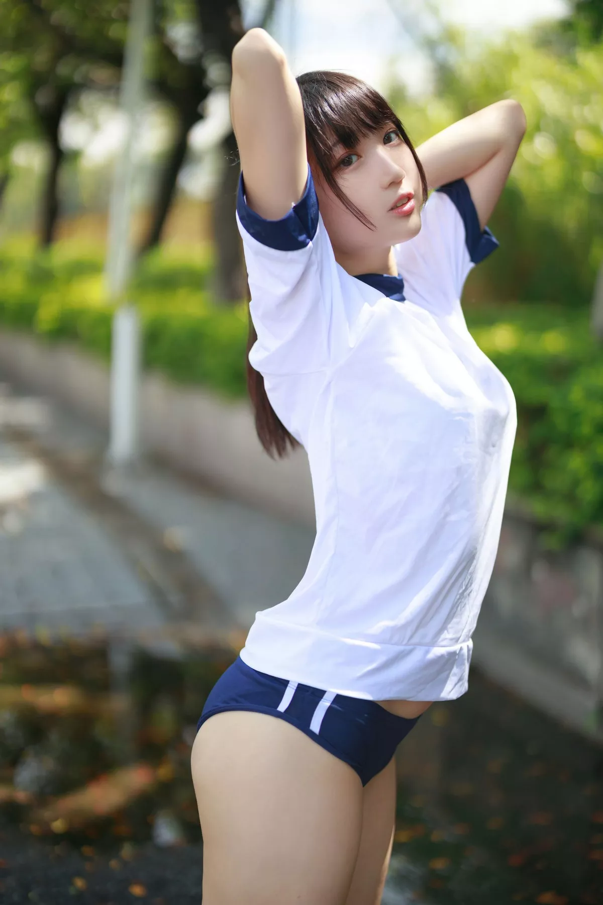 COS福利周叽是可爱兔兔体操服主题户外运动内裤秀翘臀美腿迷人诱惑写真31P