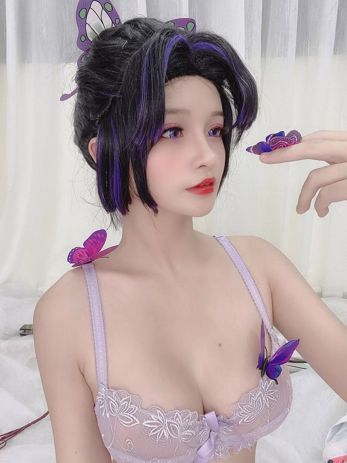 COS福利Azami - Shinobu Kocho主题私房半脱露性感内衣秀傲人豪乳诱惑写真31P
