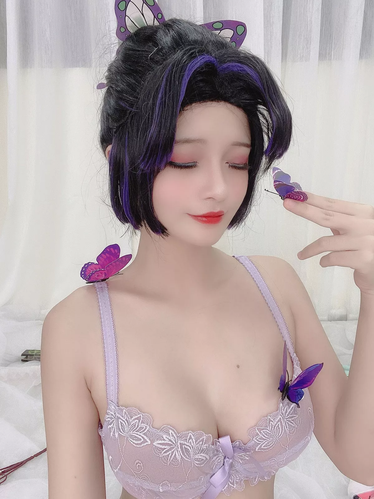 COS福利Azami - Shinobu Kocho主题私房半脱露性感内衣秀傲人豪乳诱惑写真31P