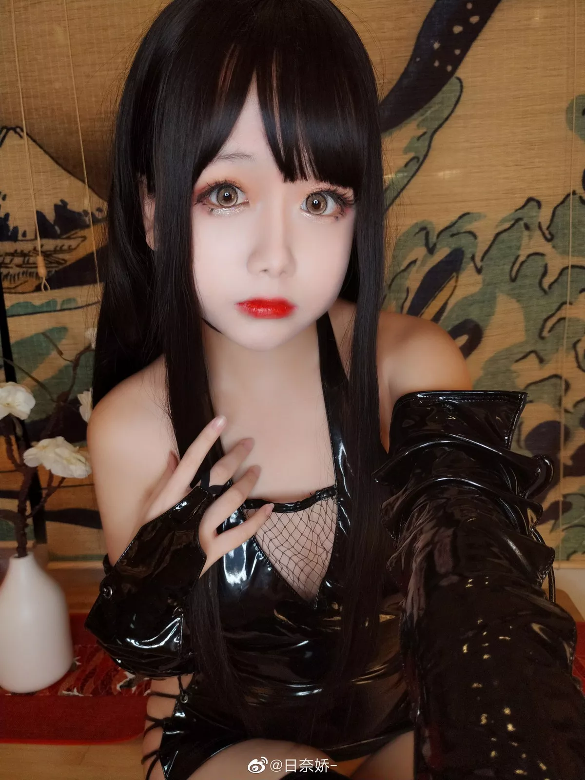 COS福利日奈娇情趣服主题私房黑色皮质情趣内衣秀完美身材豪乳诱惑写真16P