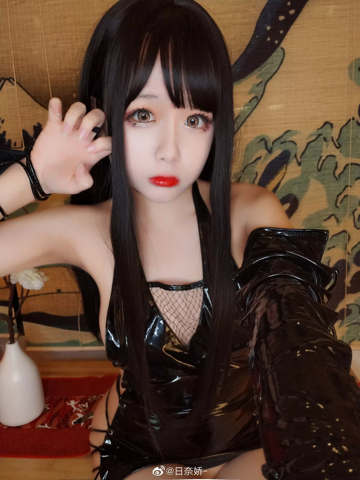 COS福利日奈娇情趣服主题私房黑色皮质情趣内衣秀完美身材豪乳诱惑写真16P